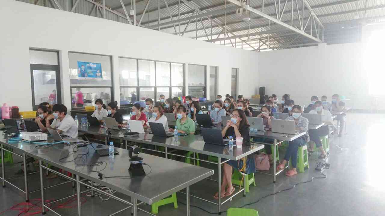 Opening Khmer language class for staff