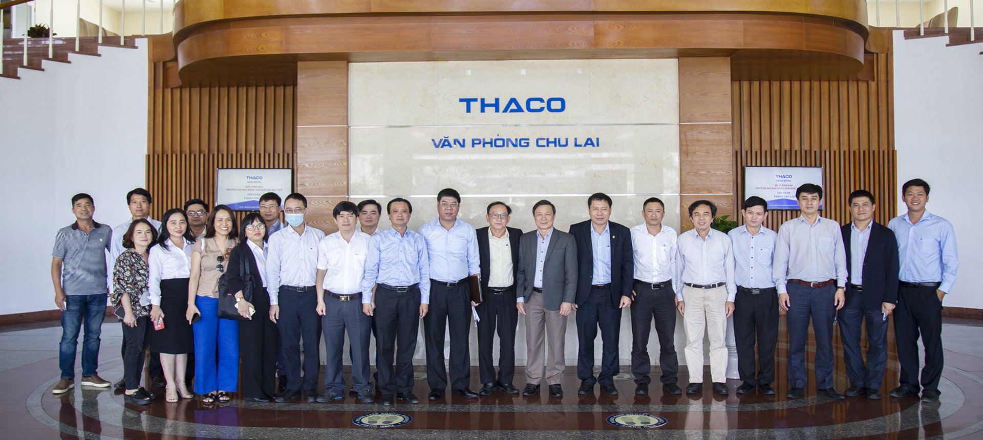 THACO AGRI welcomes and work with Nong Lam University and Hue University