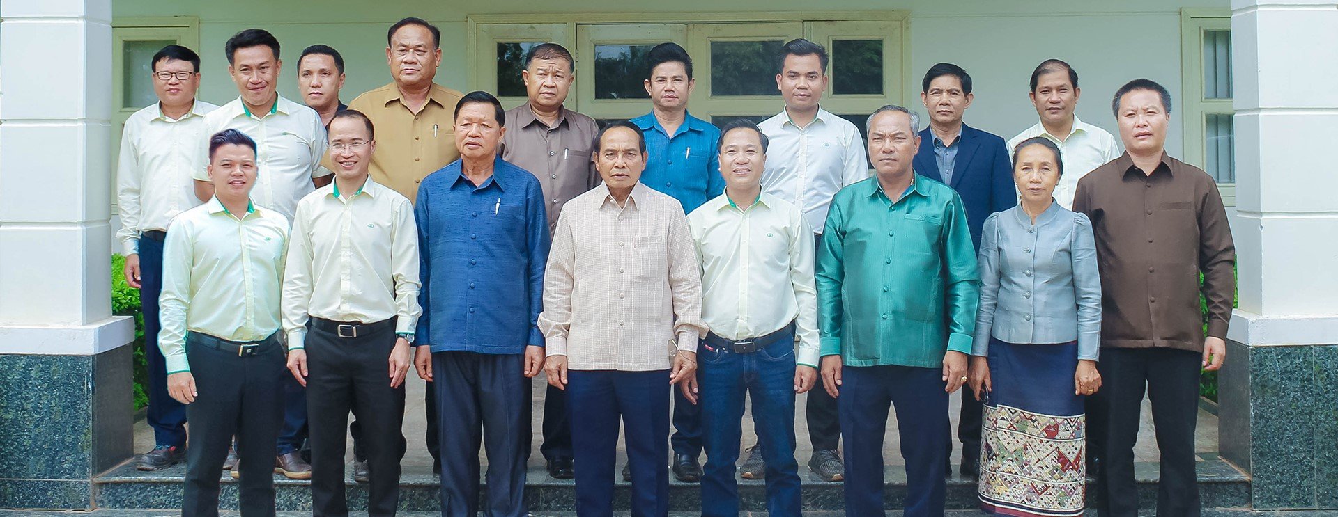 Vice President of Laos visits HAGL AGRICO Laos
