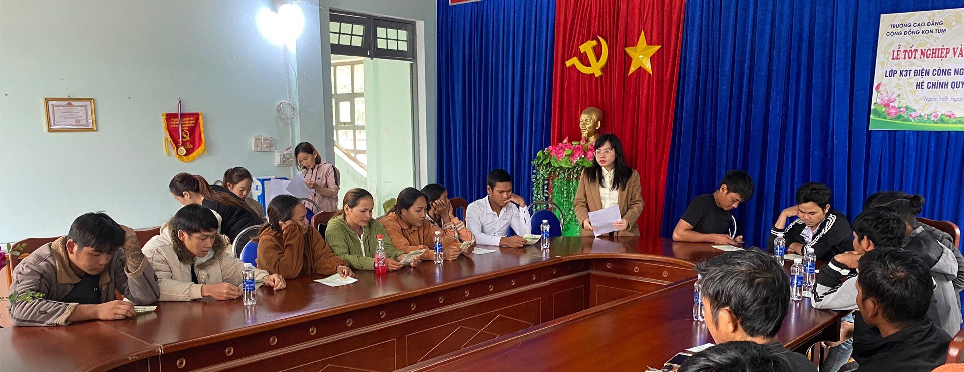 Banner truyền thông